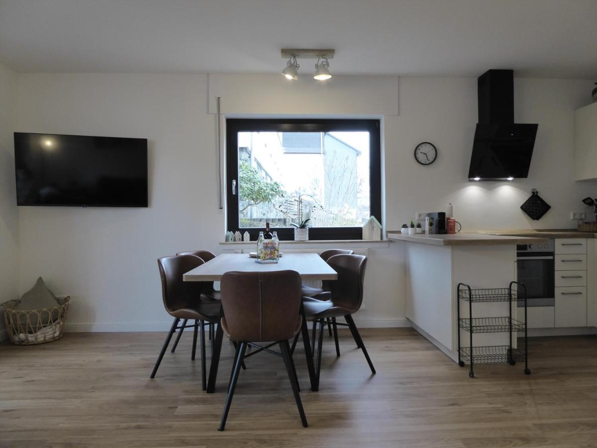Dreamlounge Winterberg Ferienwohnung 5 Pers Wifi Balkon In Der City מראה חיצוני תמונה
